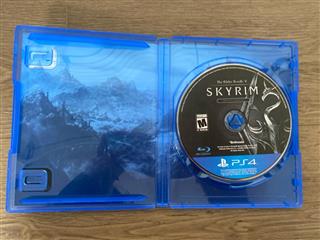 ELDER SCROLLS V: SKYRIM SPECIAL EDITION, PLAYSTATION 4, 2016, PS4